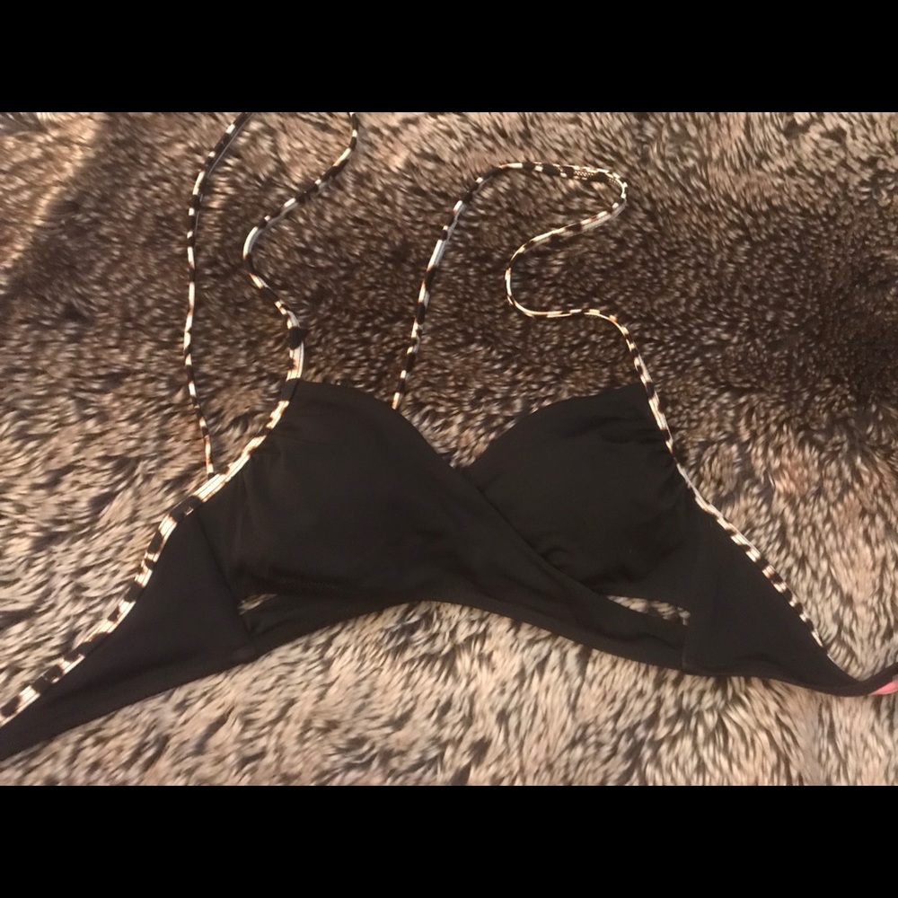 VICTORIA SECRET BSUIT TOP